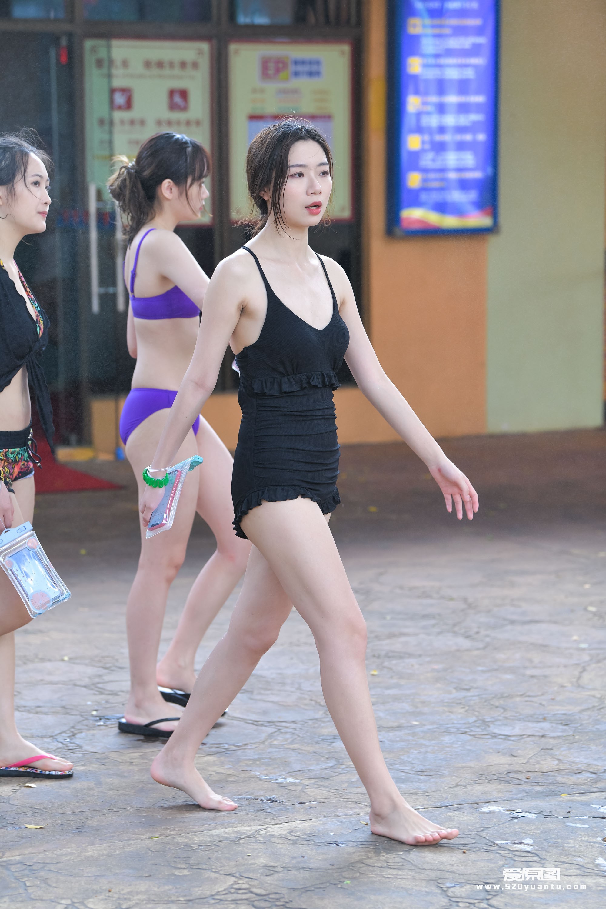164047qppph2vh5297j5hj.jpg