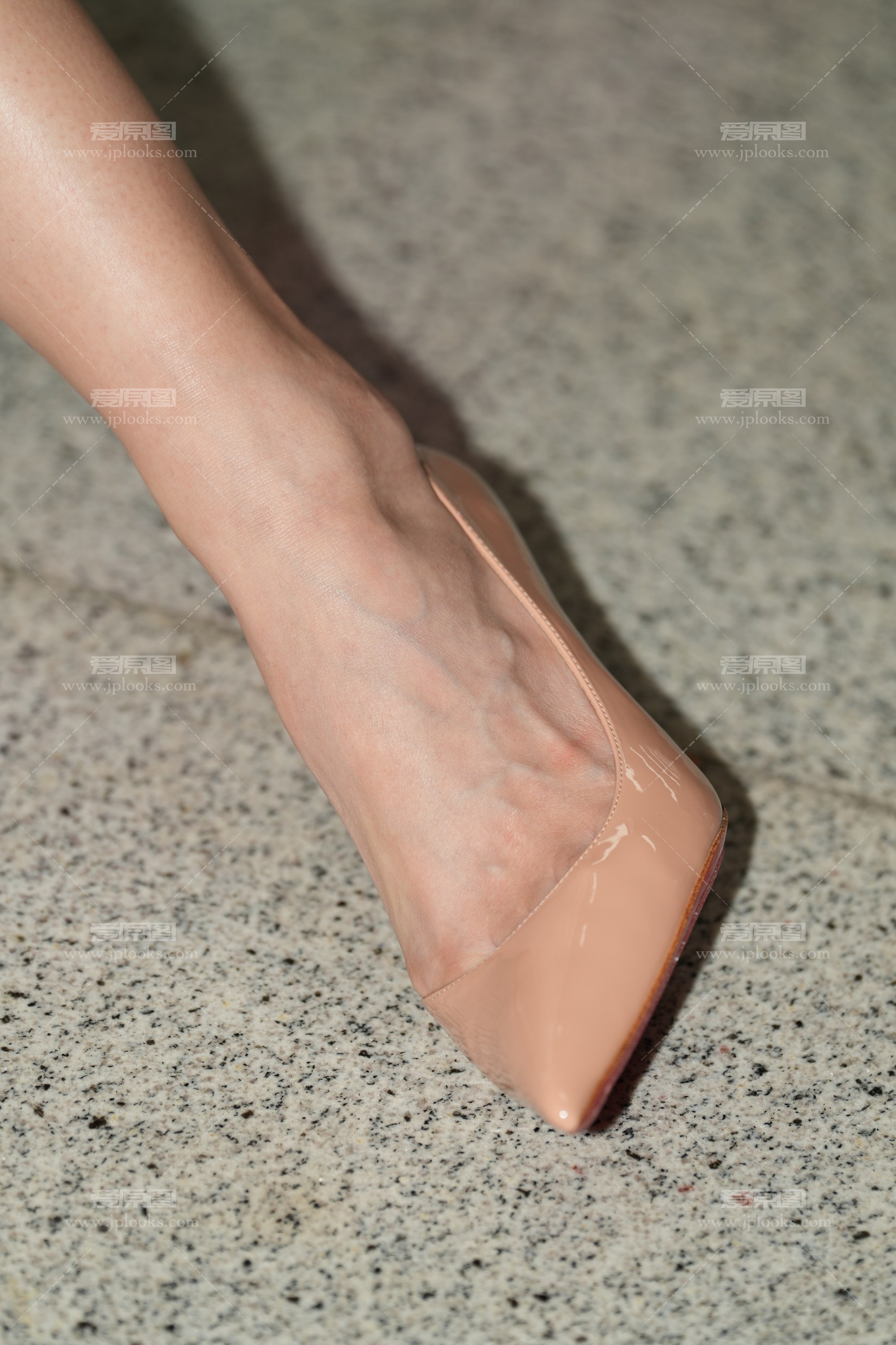 2.JPG