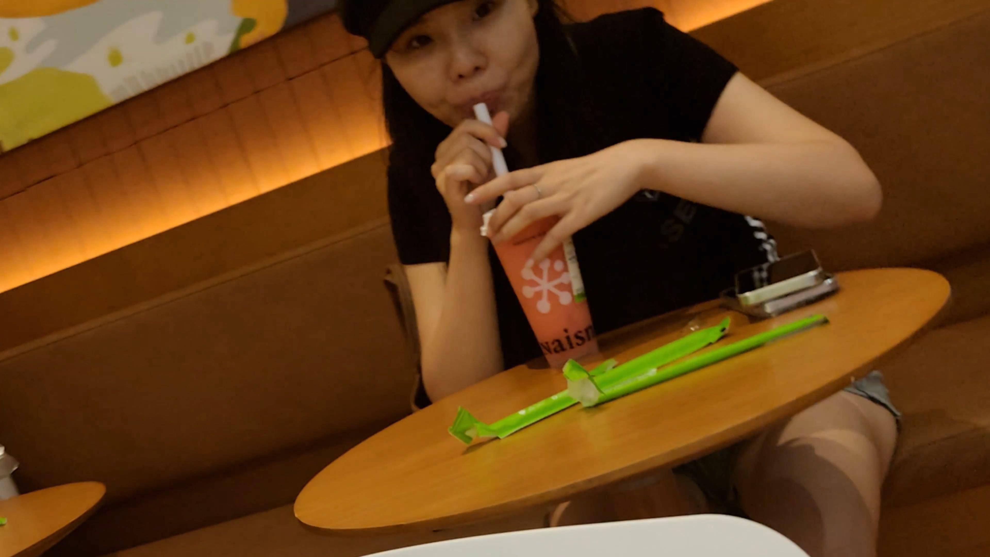 zzndsd35685769.mp4_20250908_155731.277.jpg