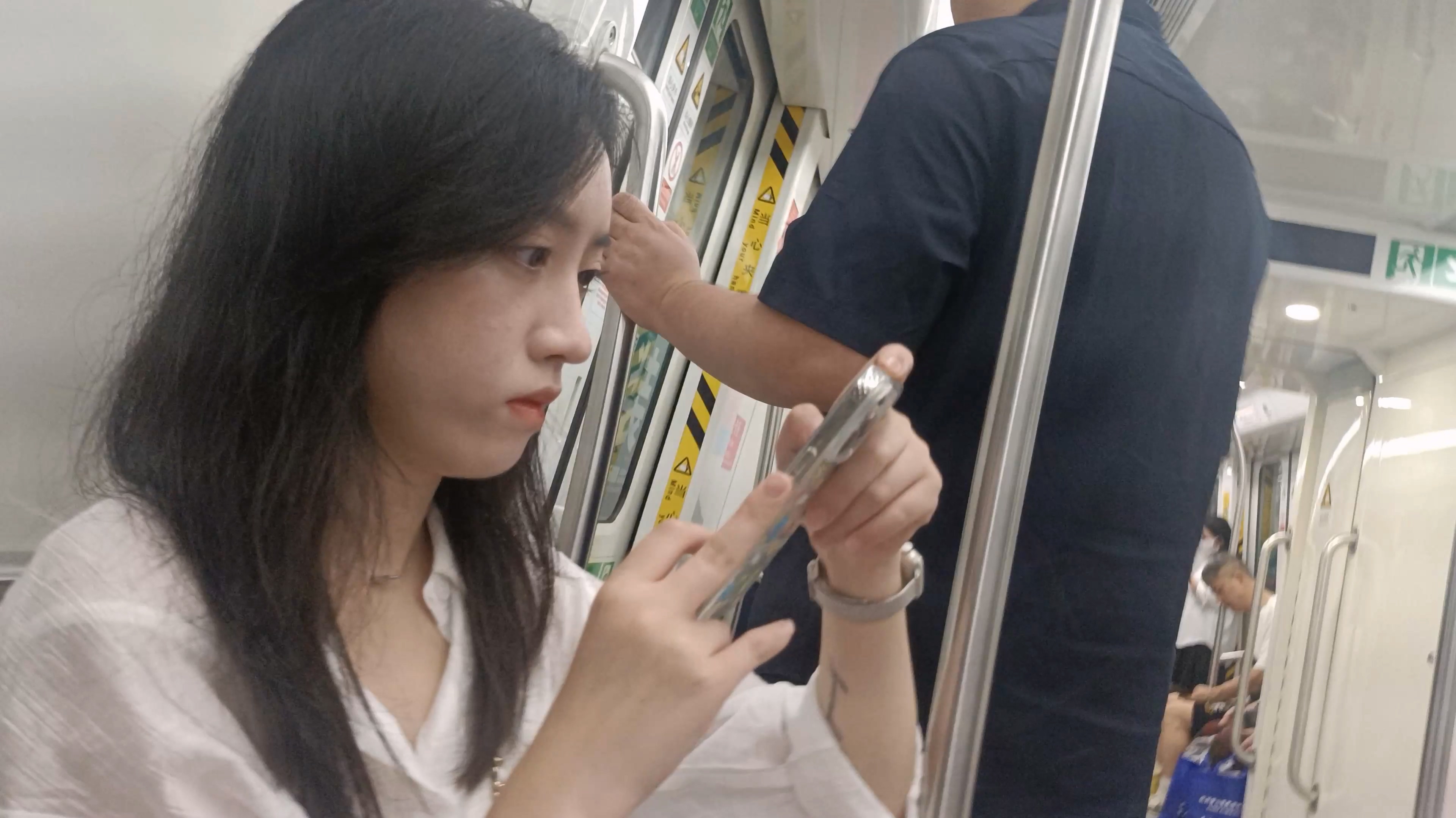 1.mp4_20240717_205622.865.jpg