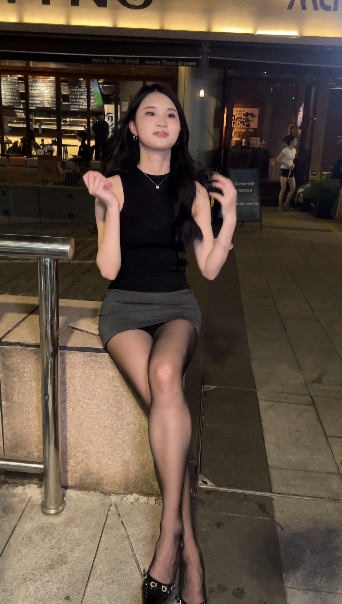 1758695202487.jpeg