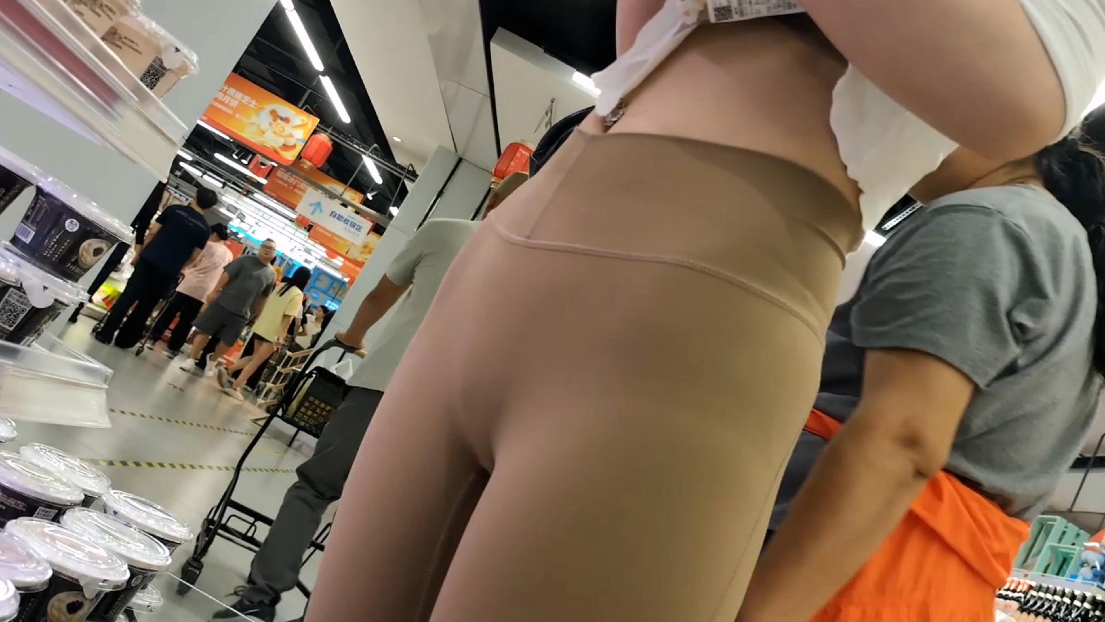 52412484.mp4_20250926_144031.416.jpg