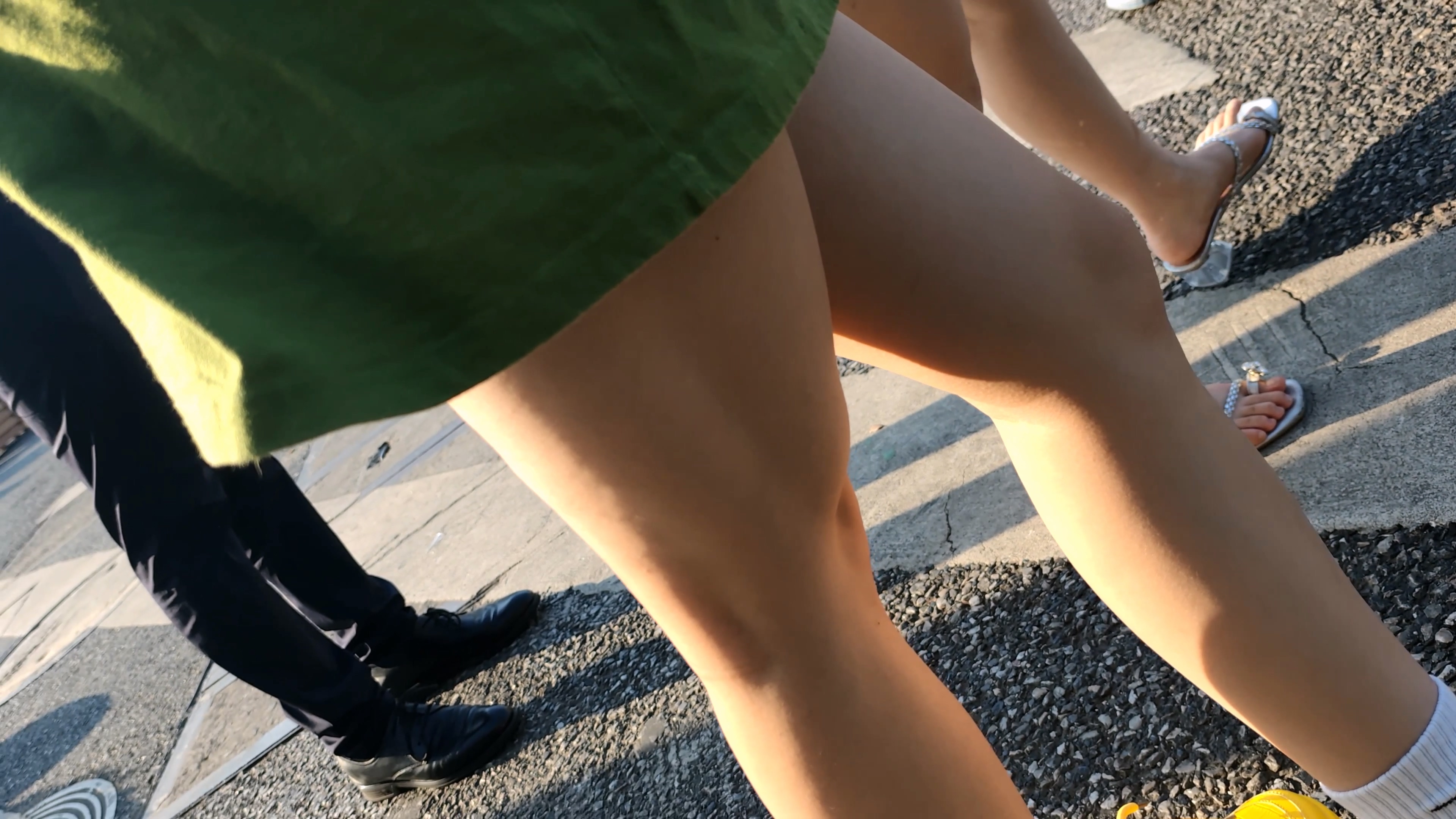 352638416.mp4_20251002_151338.857.jpg