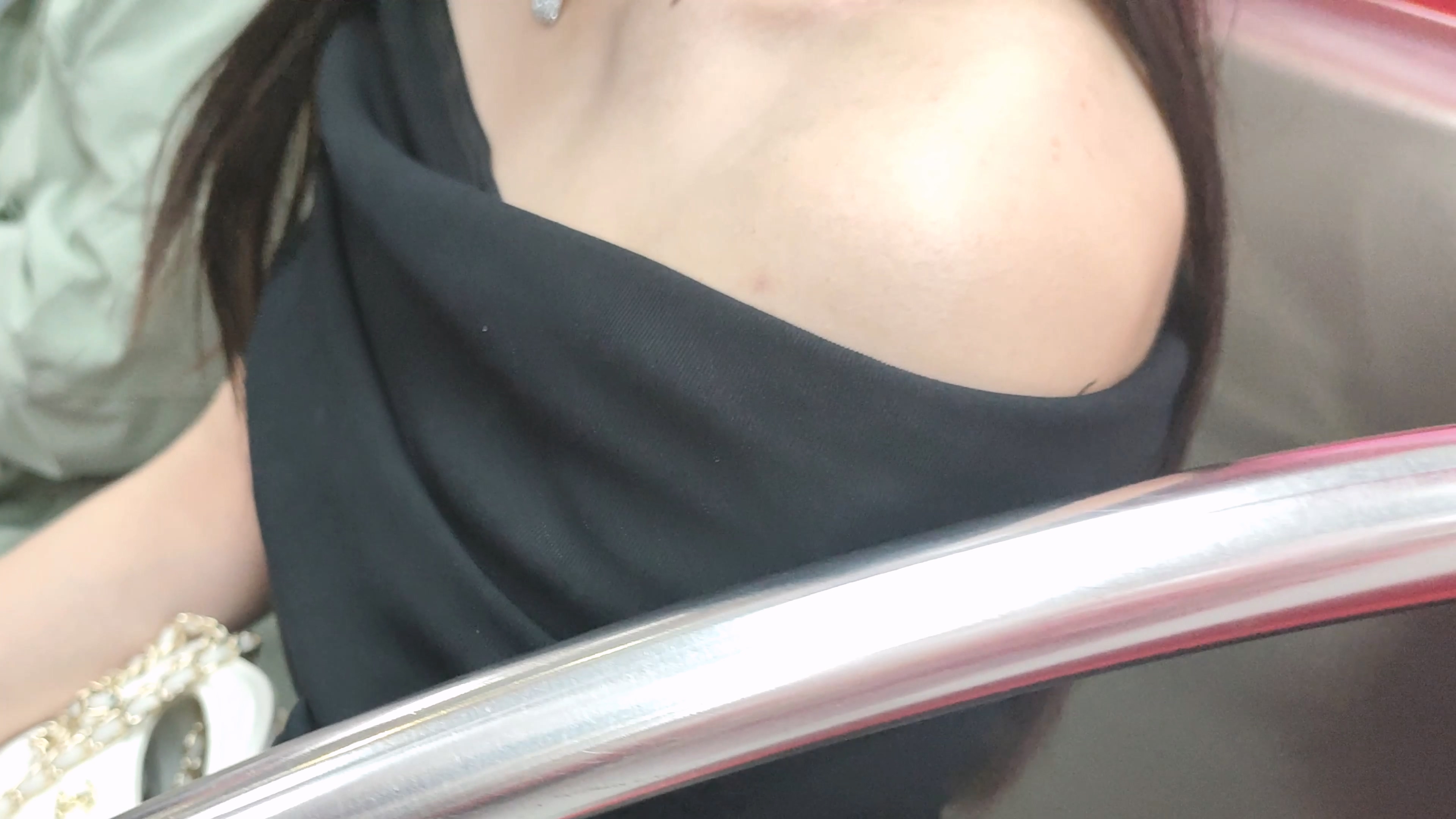 fdh451.mp4_20251006_153639.928.jpg