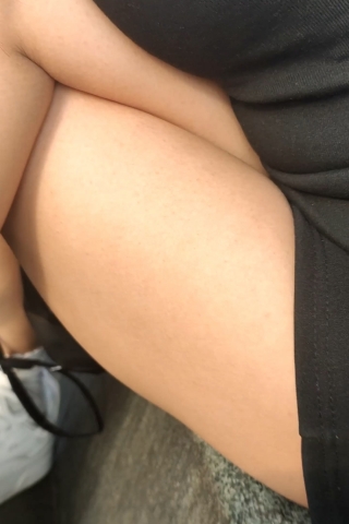 黑短袜美女的油亮美臀腿2ygxdmtmt