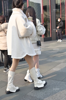 23013014-96白色穿搭
