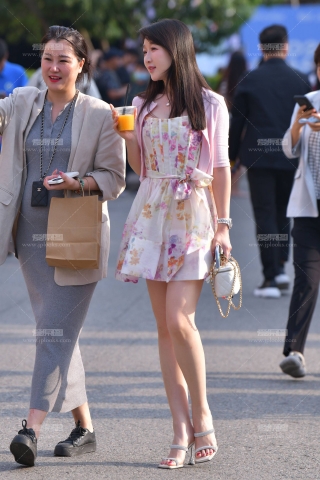 花裙子 250911-65