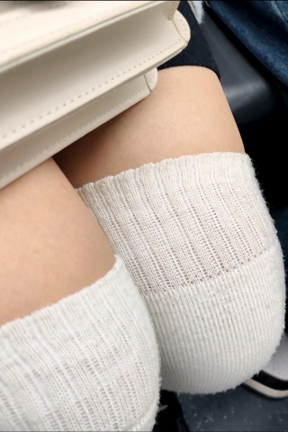 嫩妹的棉白丝袜肉腿1nmkwymrwjy