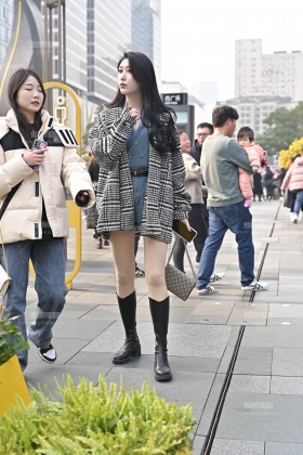 23013113-136裙子